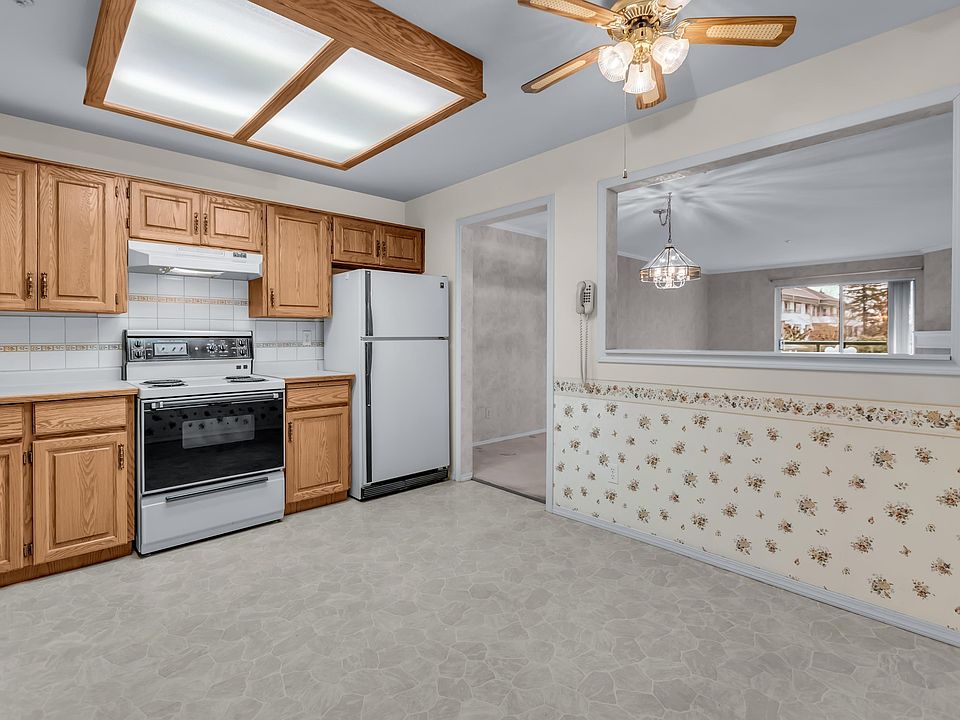 2451 Gladwin Rd Abbotsford, BC, V2T3N8 Apartments for Rent Zillow