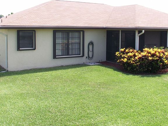 Large Back Yard - Room for Pool