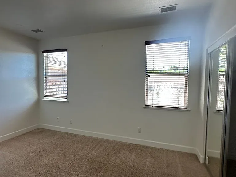 11690 Cervino Dr — Photo 9