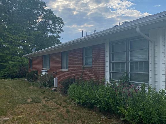 2nd image of 504A Lilac Lane