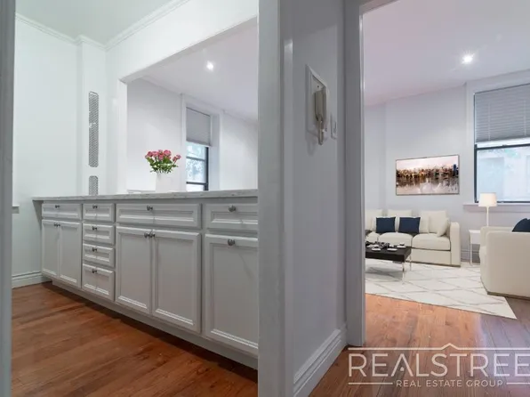 141 Joralemon Street image 4 of 7