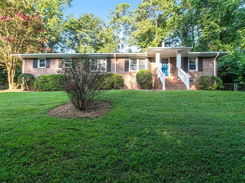 1st image of 248 Terrydale Dr SE