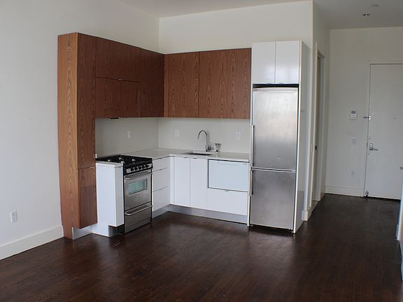 4th image of 74 S 4th St APT 6C