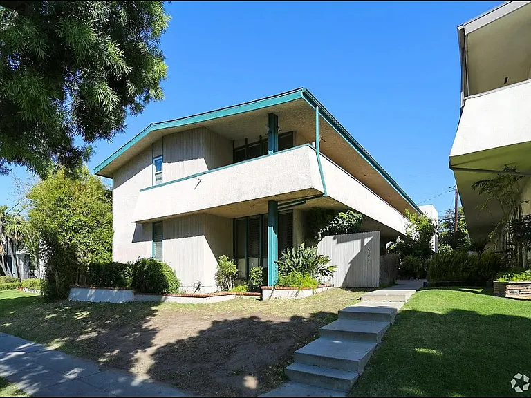11509 Venice Blvd #2 — Photo 14