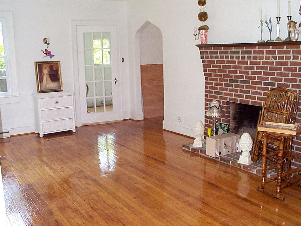 1st image of 4513 Coronet Ave
