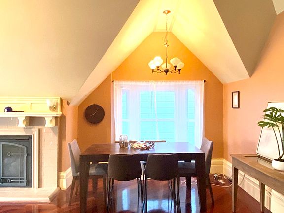 2nd image of 1818 Pacific Ave APT 3