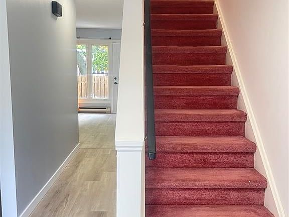 4th image of 2673 Vine Ct #2673