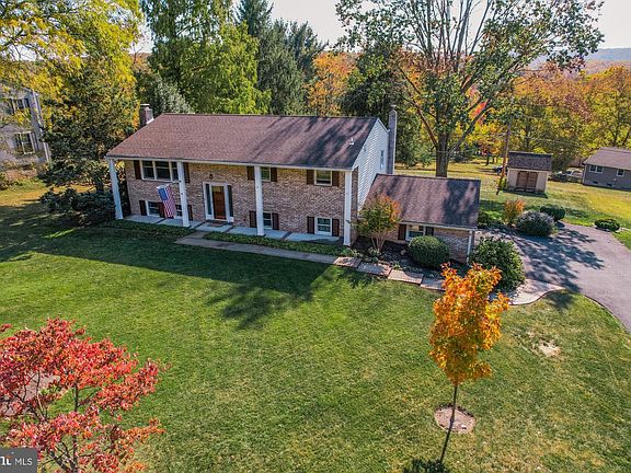 3rd image of 1456 Timberline Dr