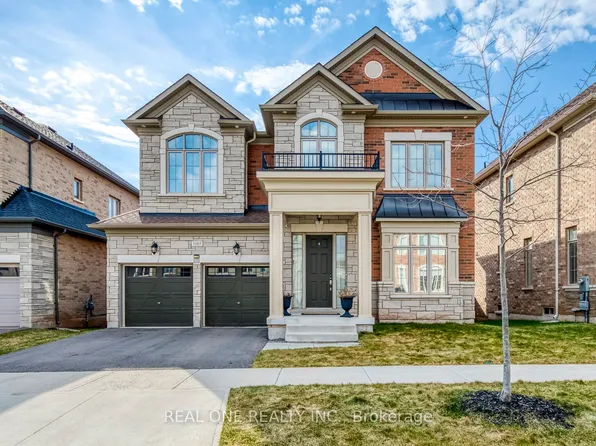 1103 John Laird Cir, Oakville, ON L6H 3R5