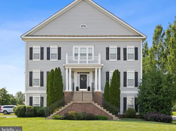 11821 Whitworth Cannon Ln, Bristow, VA 20136