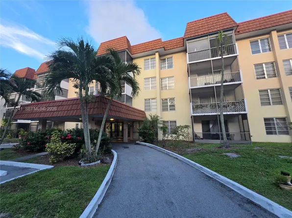4170 Inverrary Dr APT 311, Lauderhill, FL 33319
