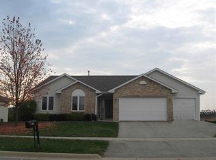 413 Edson St, Poplar Grove, IL 61065