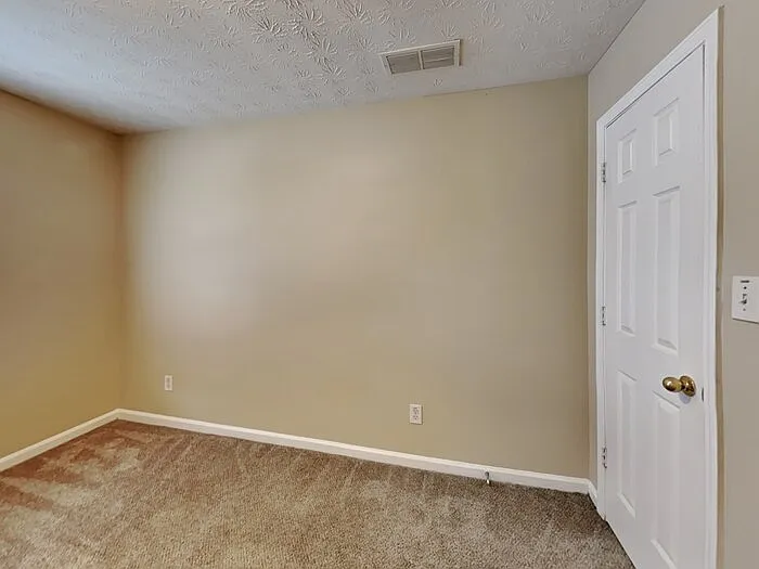 9135 Jefferson Village Dr SW — Photo 13