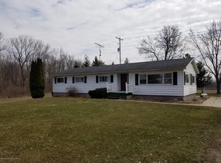 10634 E Pewamo Rd, Pewamo, MI 48873