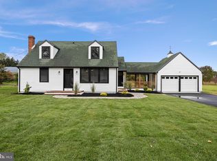 11 Valley Farm Rd, Mount Holly, NJ 08060