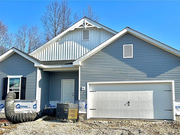 2nd image of 608 Cedarwood Trl