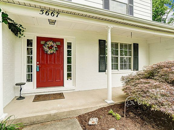 3rd image of 5667 Highland Terrace Dr