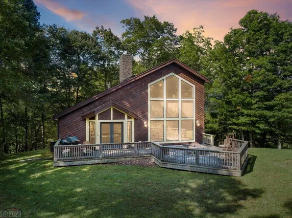 113 Angel View Ln, Pearisburg, VA 24134