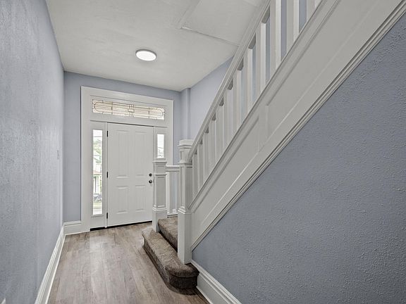 4th image of 138 Linnview Ave Floor 2