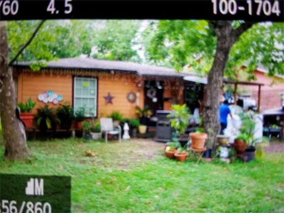 2nd image of 1402 18th St