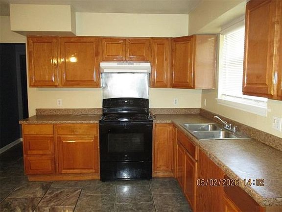 3rd image of 4576 Bonita Dr