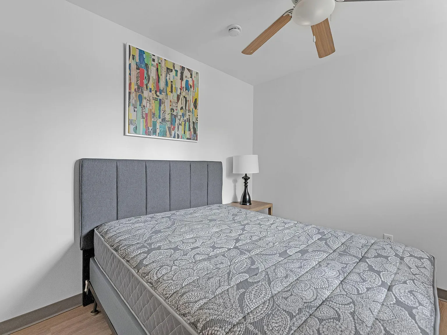 4 bed, 2.0 bath, 1599 sqft, $845 — Photo 2