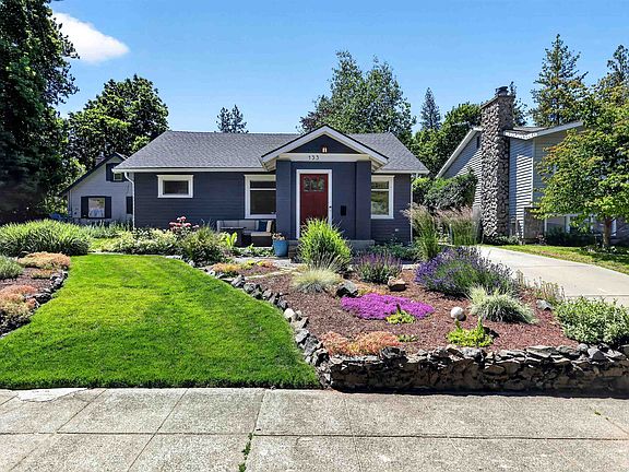 2nd image of 133 W 23rd Ave