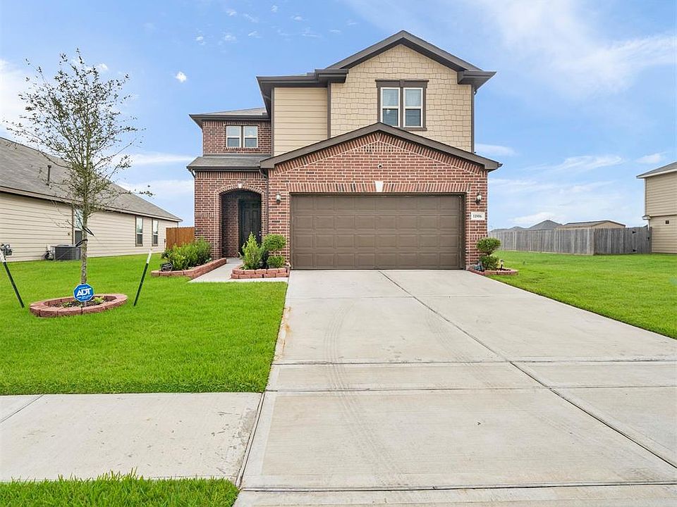 1st image of 11806 Redbud Creek Ln
