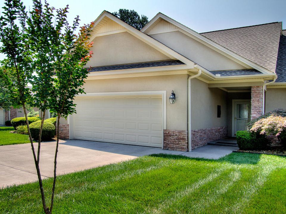 1st image of 223 Tanasi Lagoon Dr