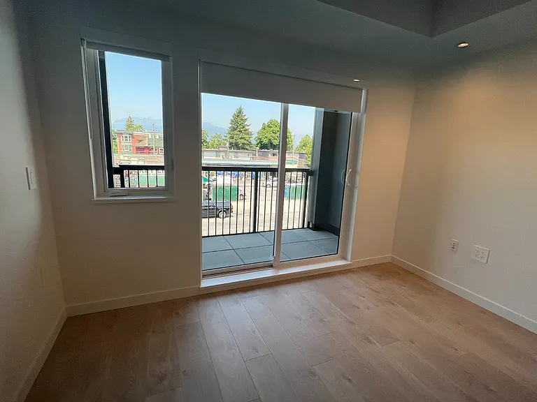 2520 Guelph St #225 — Photo 10