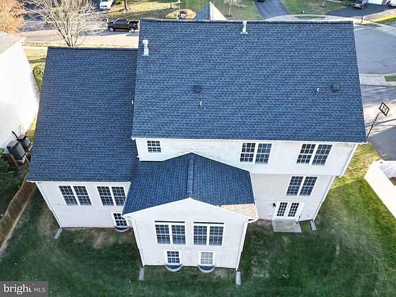 4th image of 7111 Crown Jewels Ct