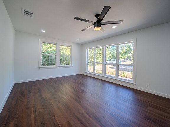 5th image of 7054 Fairdale Ave