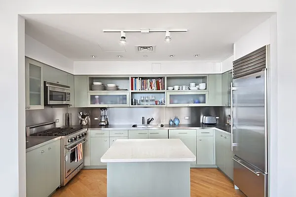 Rented by Stribling | media 9