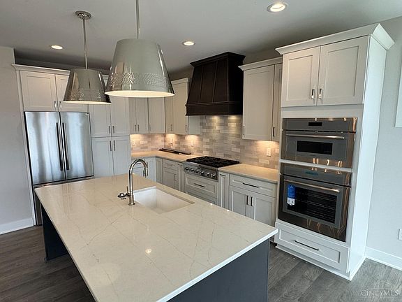 5th image of 9809 Orchard Trl