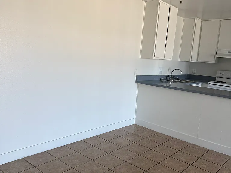 3830 University Center Dr #2 — Photo 18