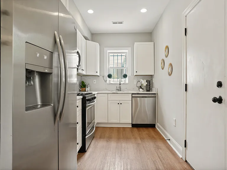 3207 Sherman Ave NW — Photo 11