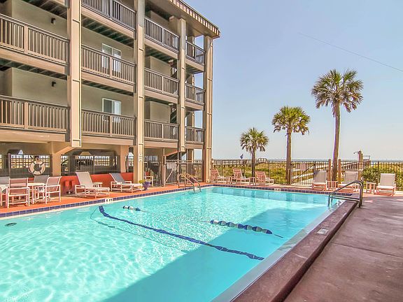 2nd image of 3056 S Fletcher Ave APT 312