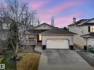 3 Renaud Ct, Beaumont, AB T4X 1P1