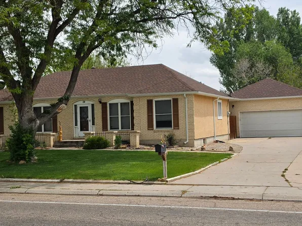 114 Encino Dr, Pueblo, CO 81005