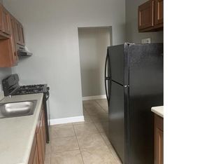 7700 S Cornell Ave APT 3, Chicago, IL 60649