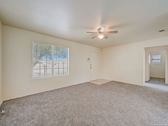 5th image of 6328 Lakeview Dr