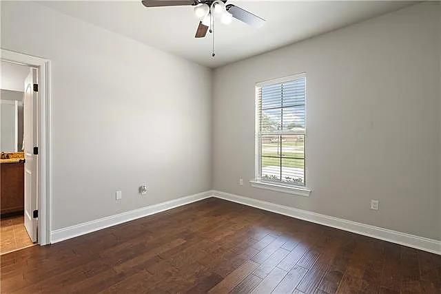 400 Walter Ln — Photo 19