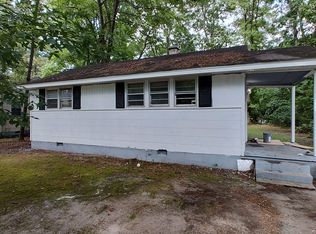 2211 Ivy Rd, Kinston, NC 28501