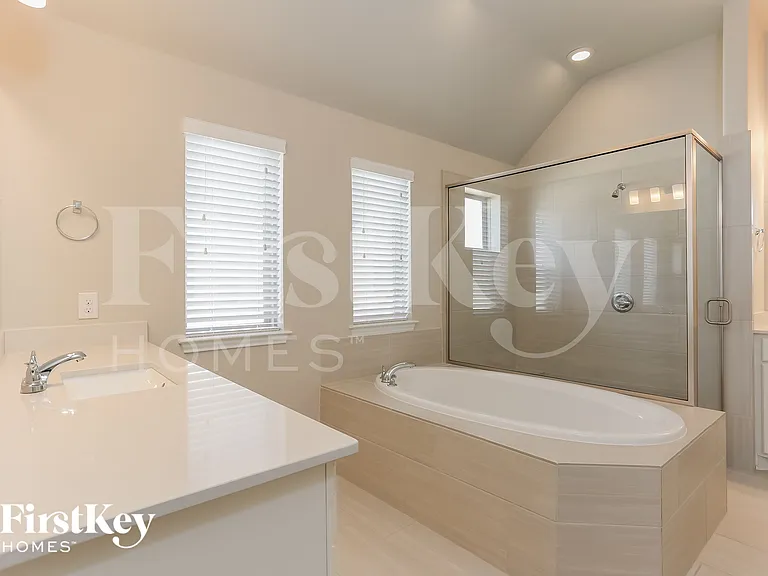 122 S Carson Cub Ct — Photo 11