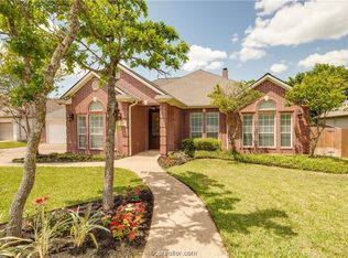 2243 Rockingham Loop, College Station, TX 77845