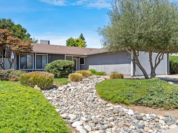 602 N Quince Avenue, Exeter, CA 93221