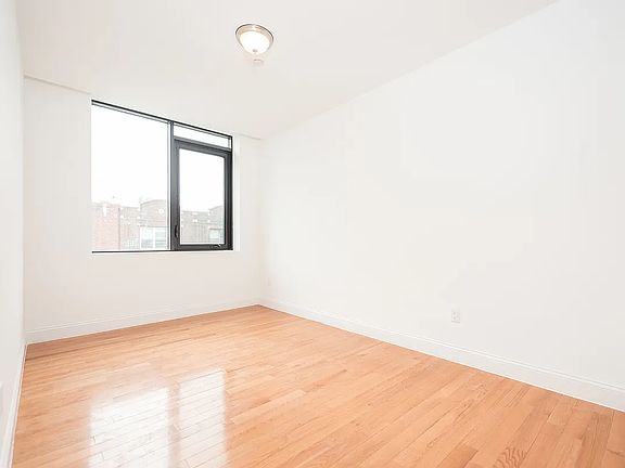 3rd image of 33-19 Broadway #3A