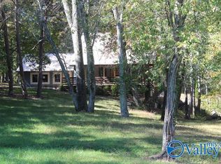 104 Bear Creek Rd SE, Fort Payne, AL 35967