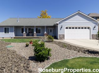 1946 Innsbrook Ct, Sutherlin, OR 97479