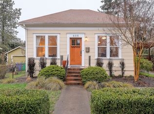 805 SE Bidwell St, Portland, OR 97202